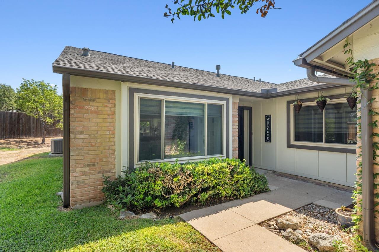9419  Singing Quail Dr photo 6