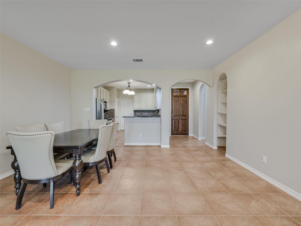 539  Colovista Pkwy  #C103 photo 6