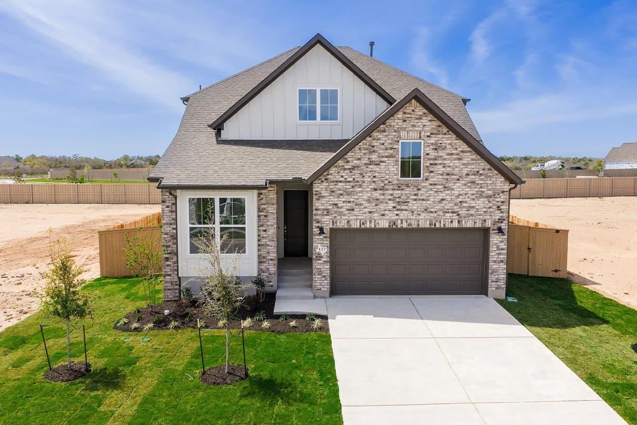 127  Silverbell Ln