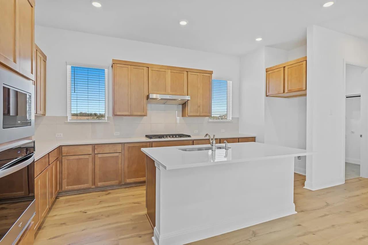127  Silverbell Ln photo 5