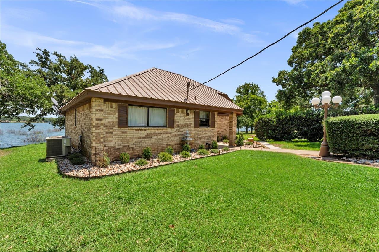 386  Lake Loop None photo 3