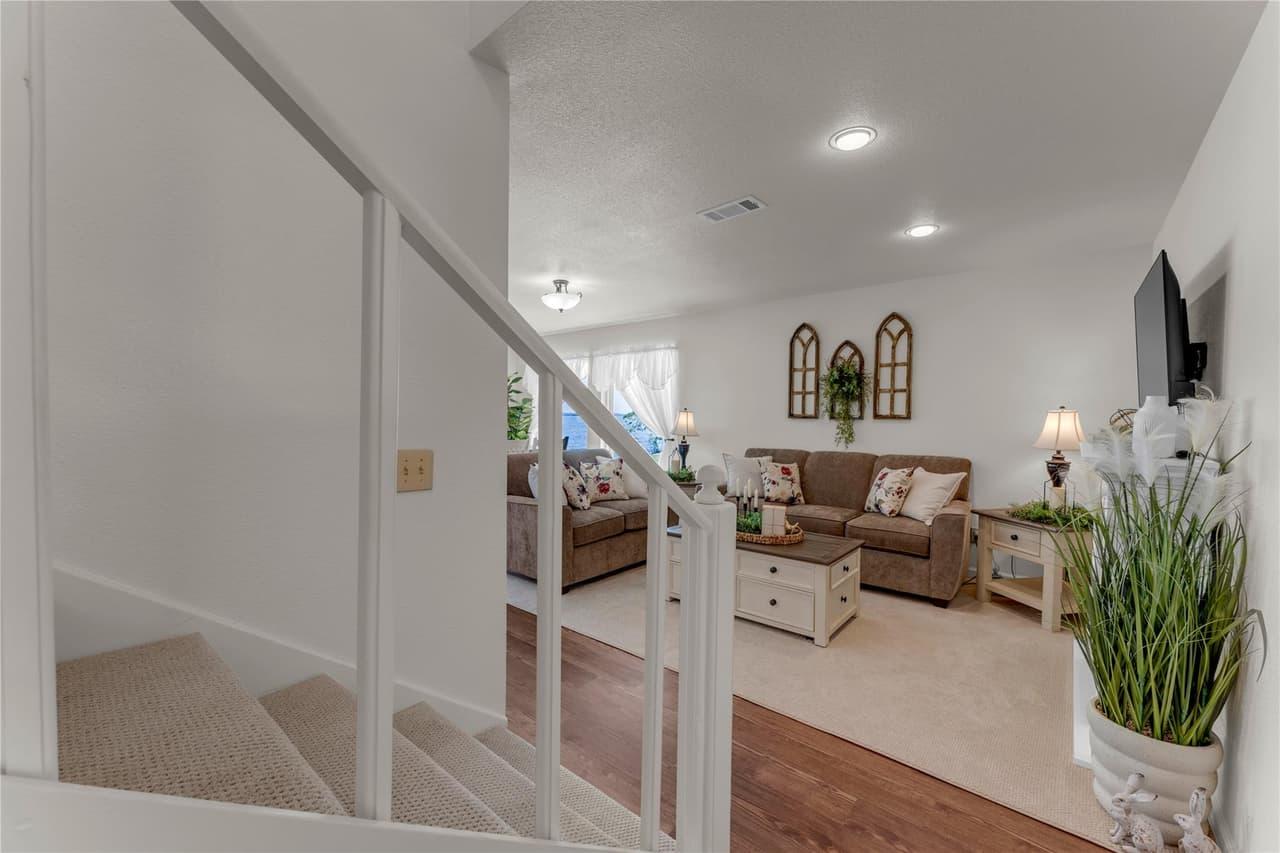 386  Lake Loop None photo 5
