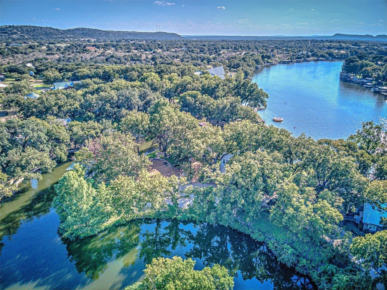 1336 S Lakeside Dr photo 5