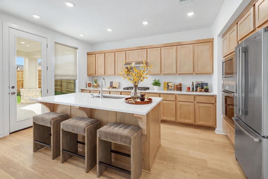 233  Rightfield Dr