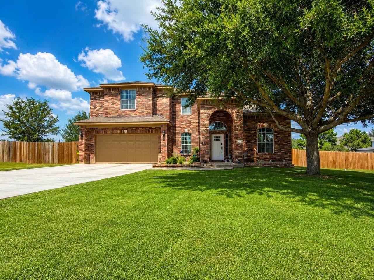 237  Cardinal Dr photo 2