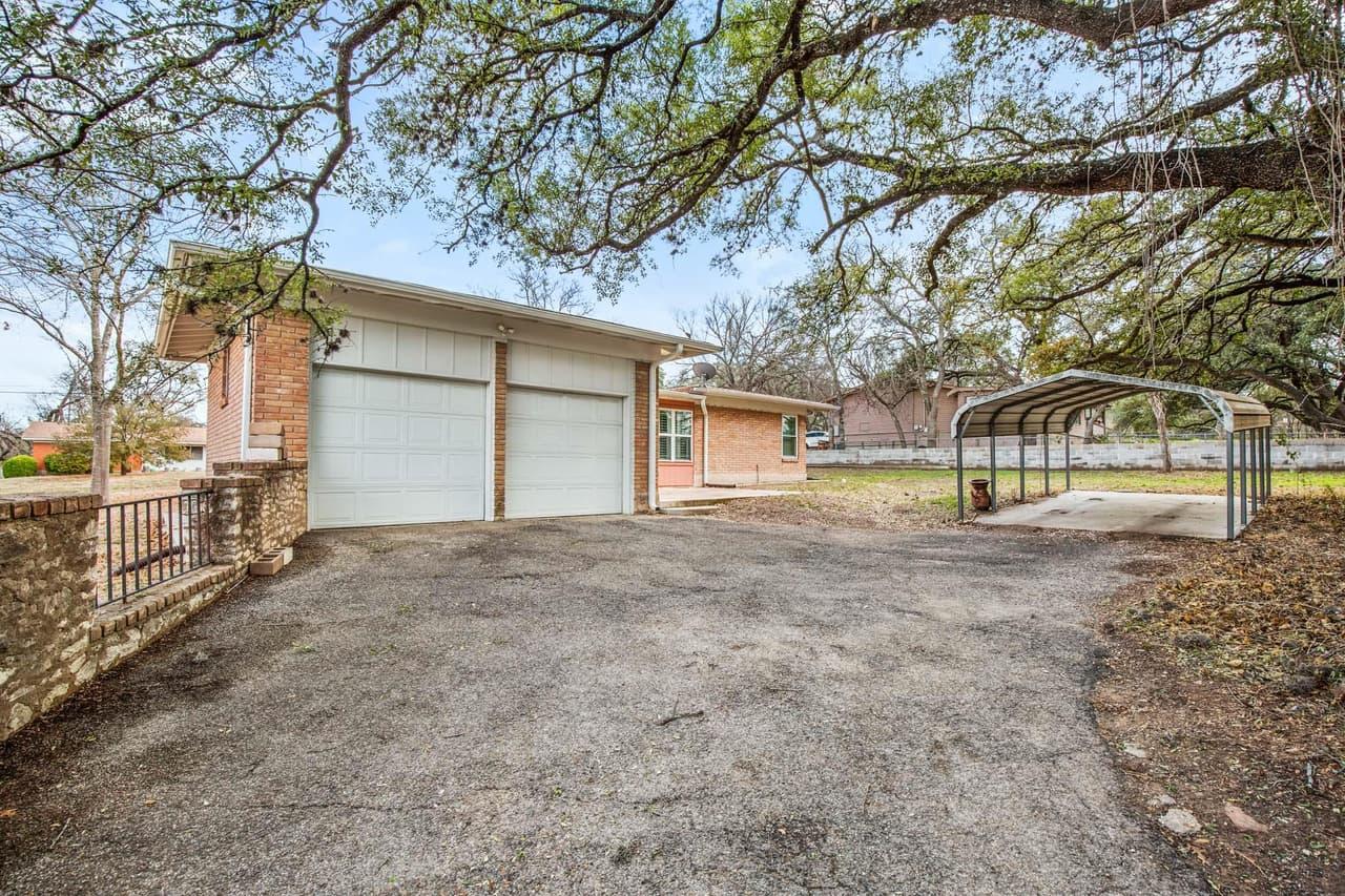 11908  North Oaks Dr photo 6