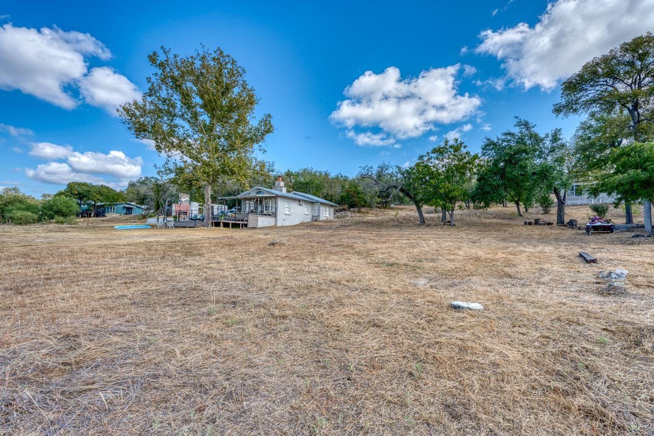 24911  Lake View Dr photo 4