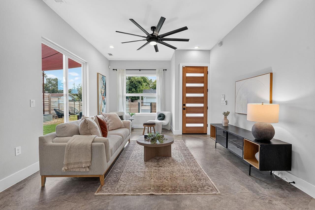 1606  Grayford Dr  #1 photo 3