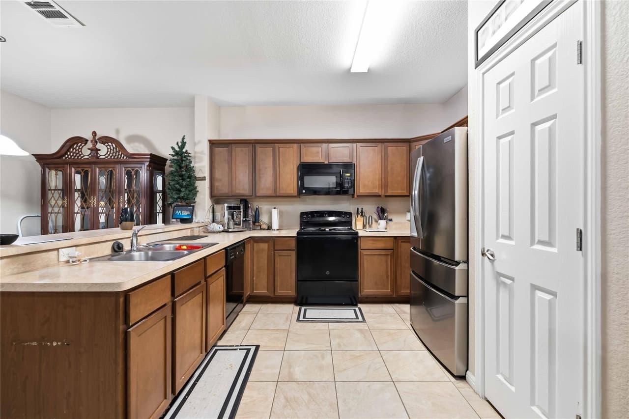 404  Carl Shipp Dr photo 6