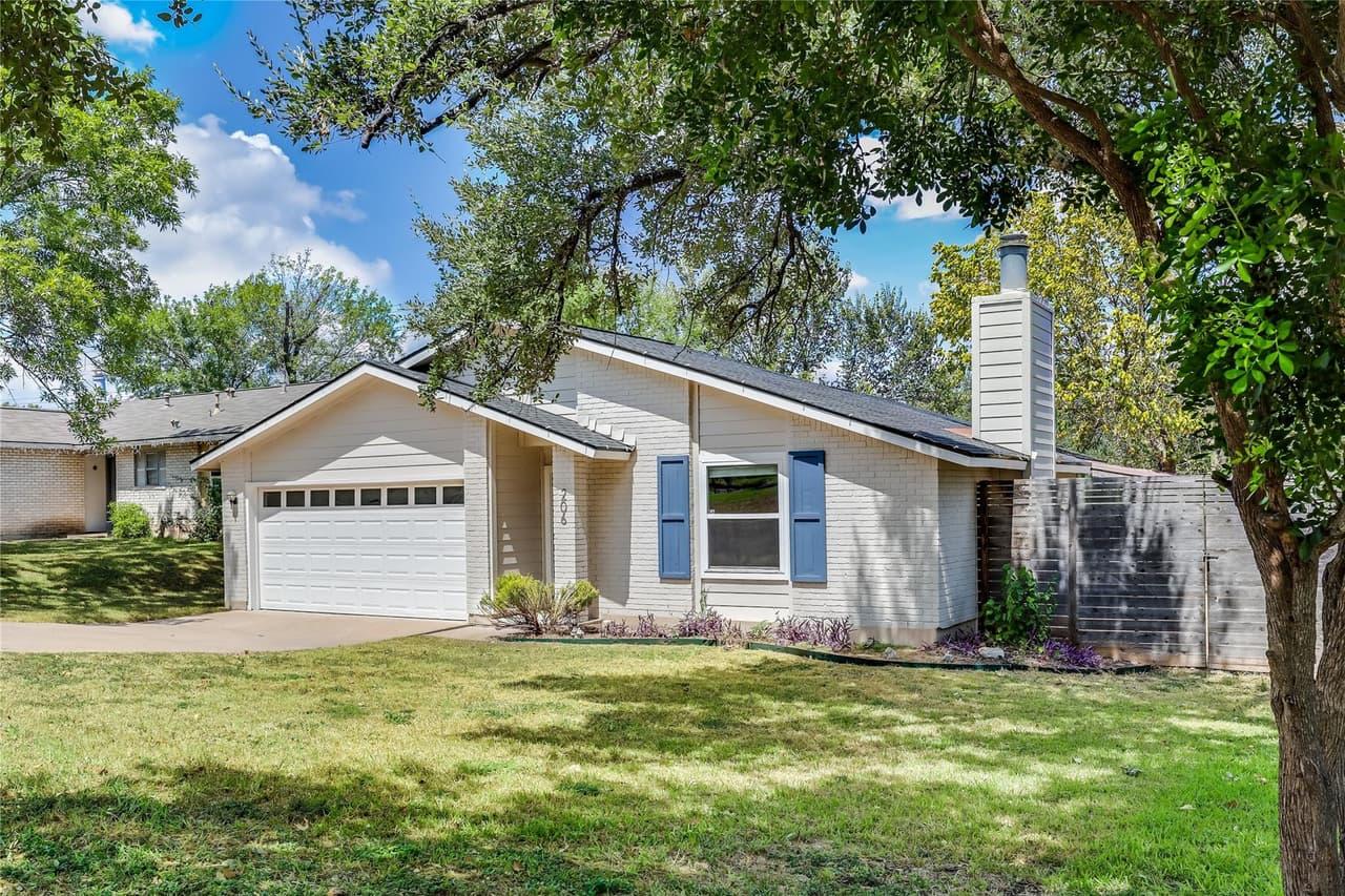 206  Clearday Dr photo 2