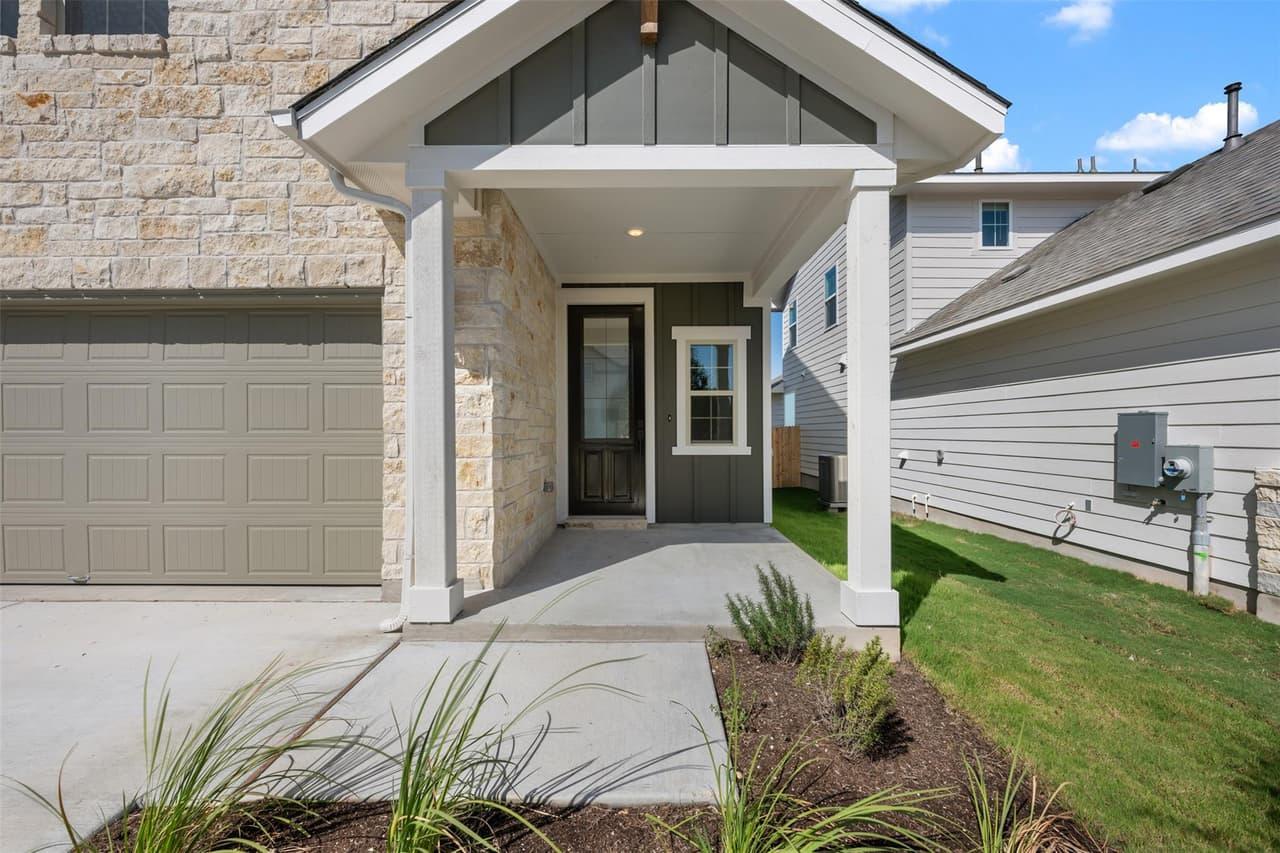 204  Clover Bnd photo 3