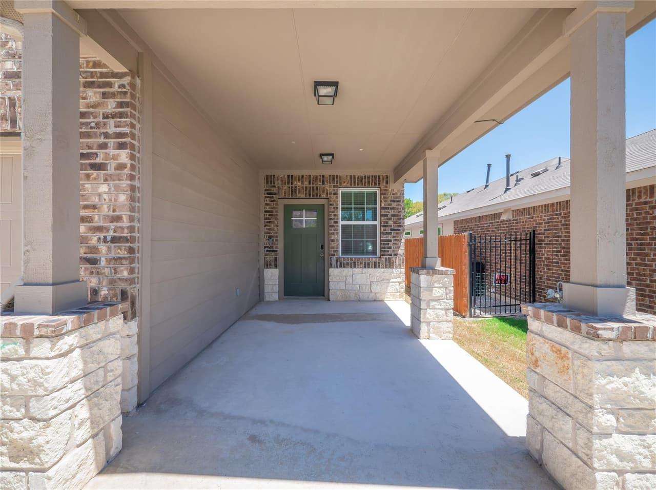 353  Blue Sage Dr photo 3