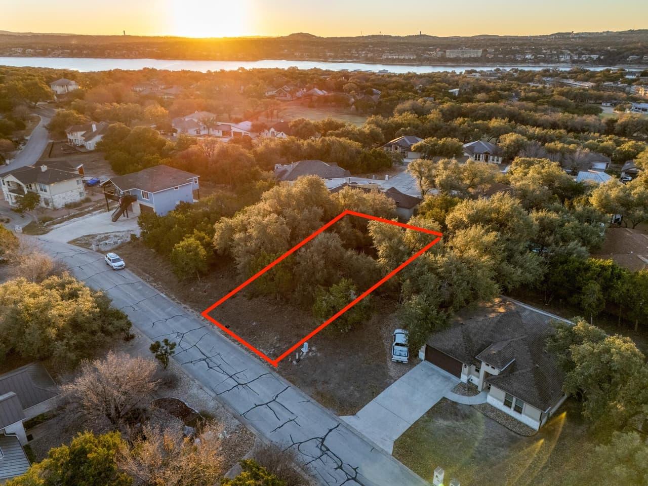18813  Kelly Dr photo 3
