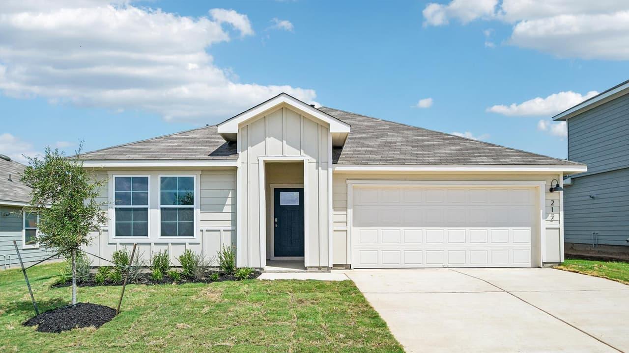 212  Gilmer Ln