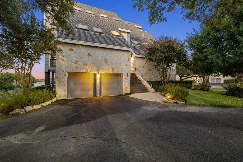 903  Cat Hollow Club Dr  #A-1 photo 3