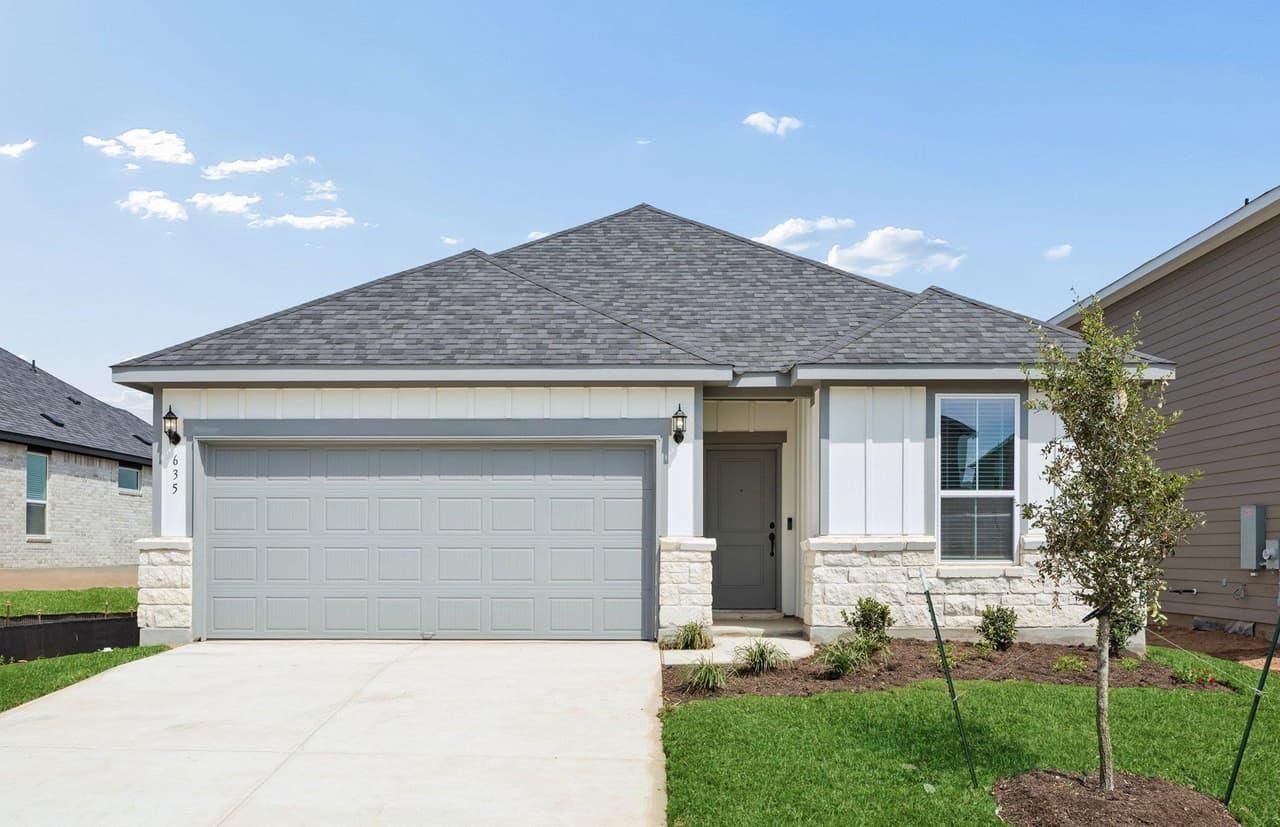 635  Rubber Tree Way