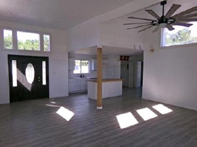 20707  Greenpark Dr photo 2