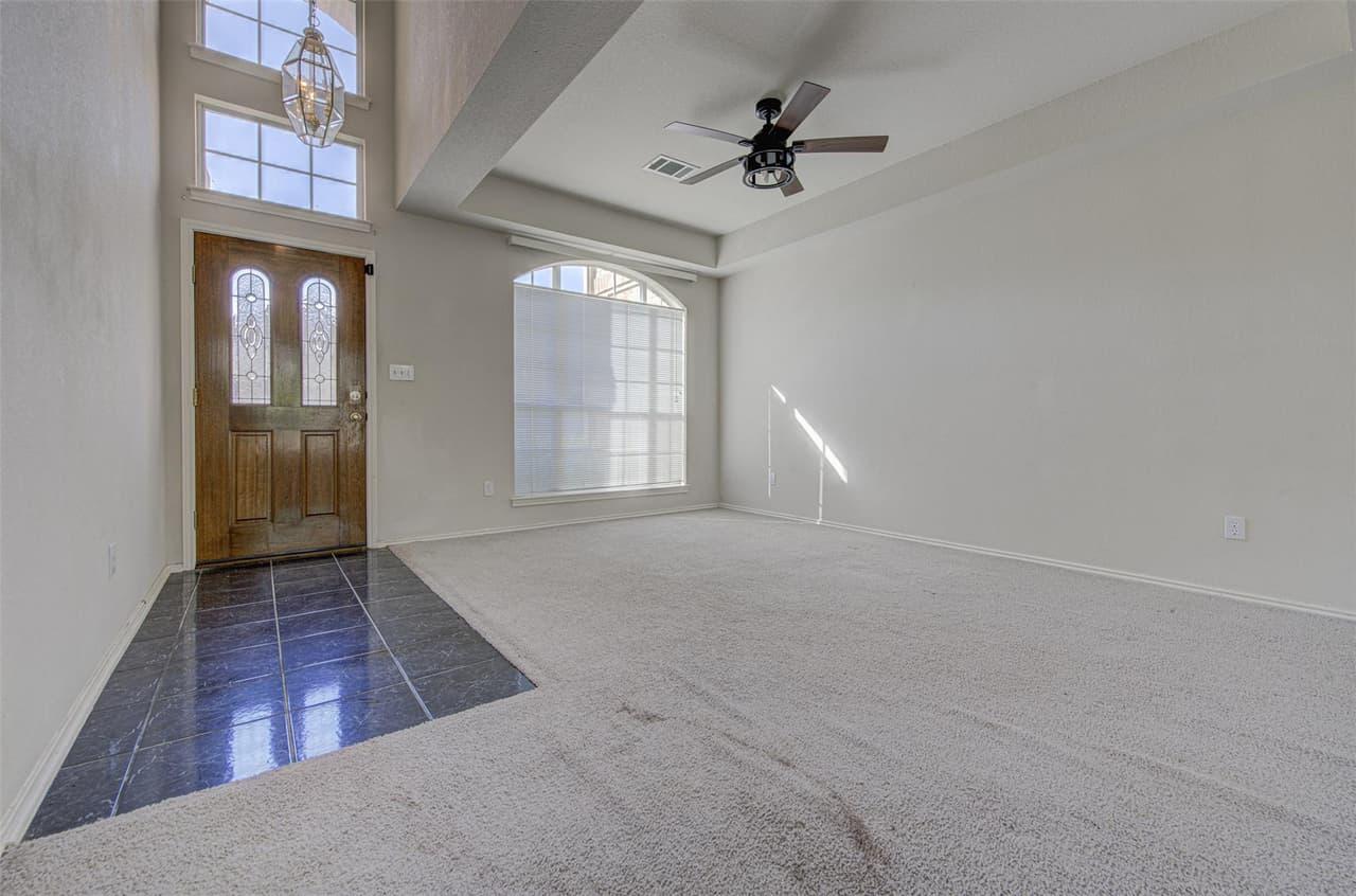 30011  Oakland Hills Dr photo 3