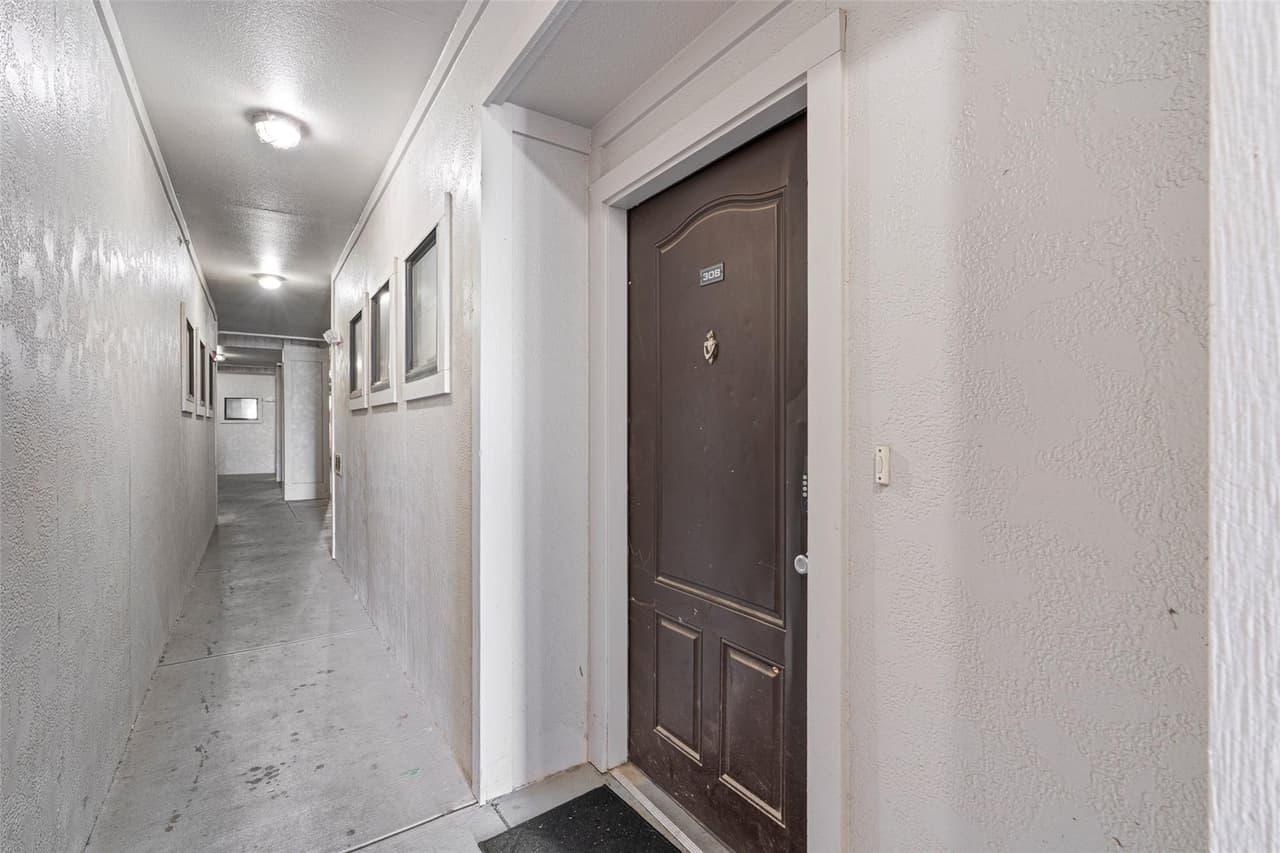 2505  San Gabriel St  #308 photo 5