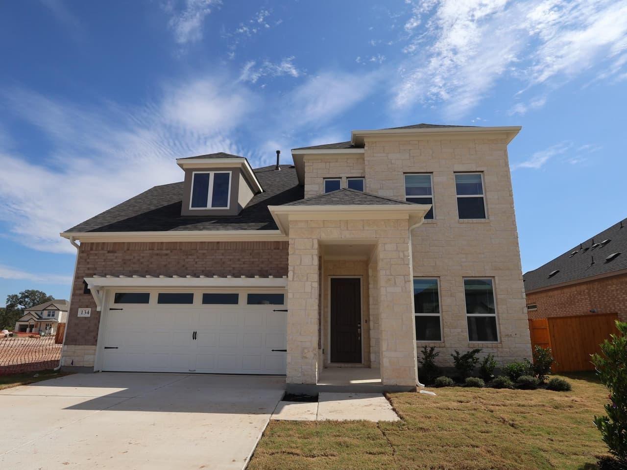 134  Leland Ave