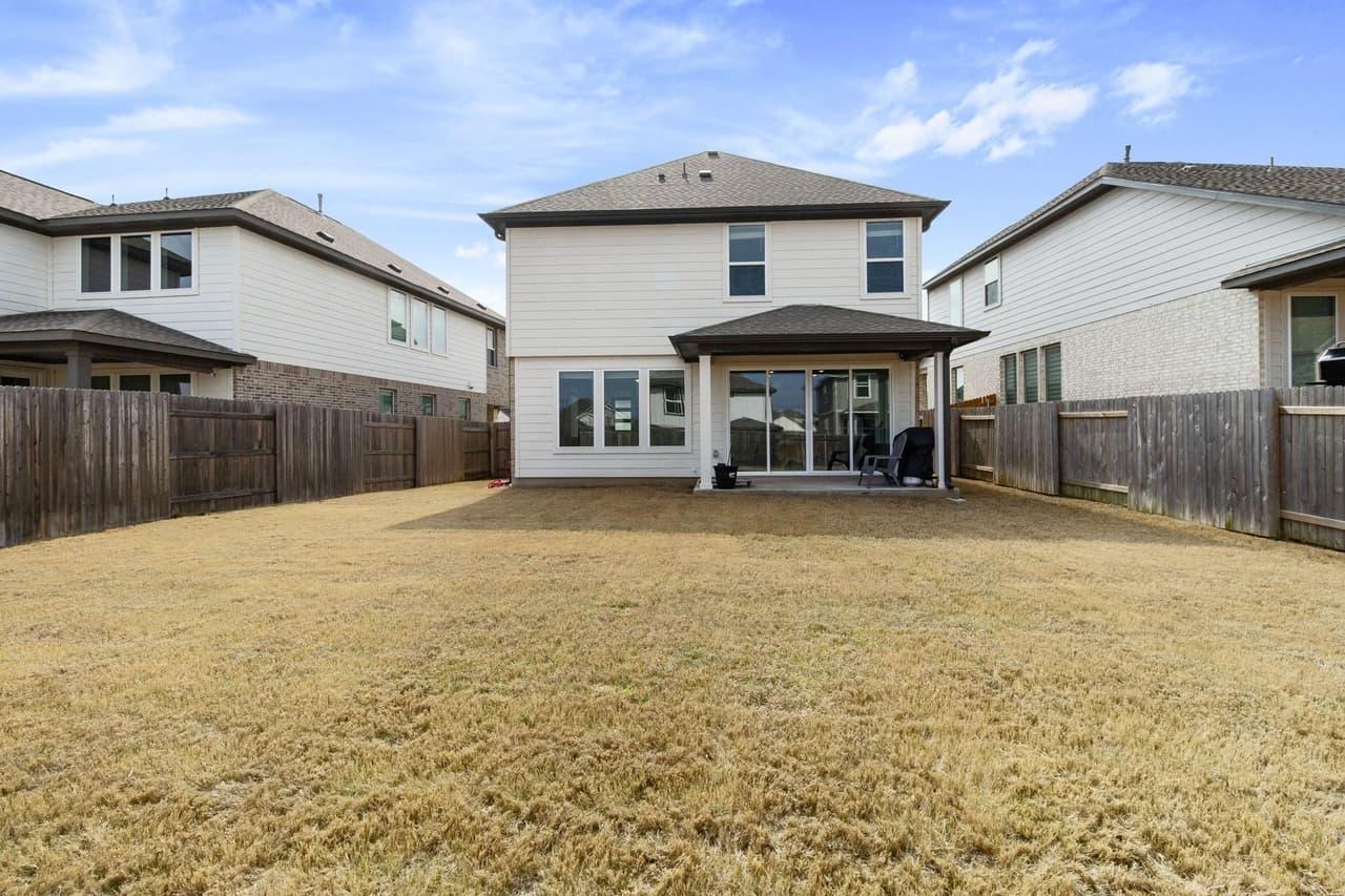 6406  Mallord Brook Bnd photo 3