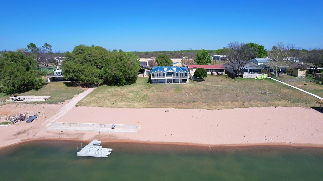 4690  River Oaks Dr photo 4