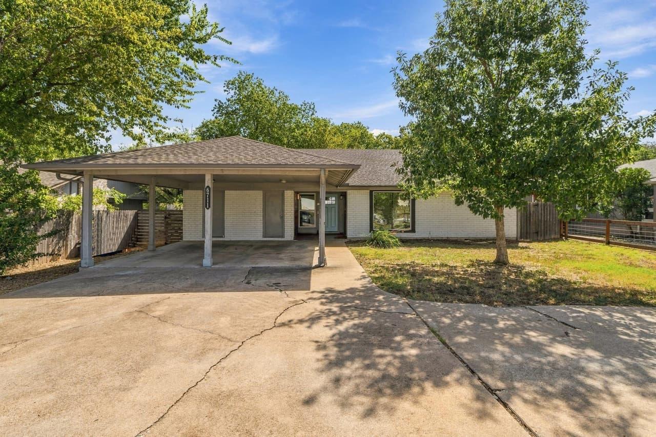 6711  West Gate Blvd  #A