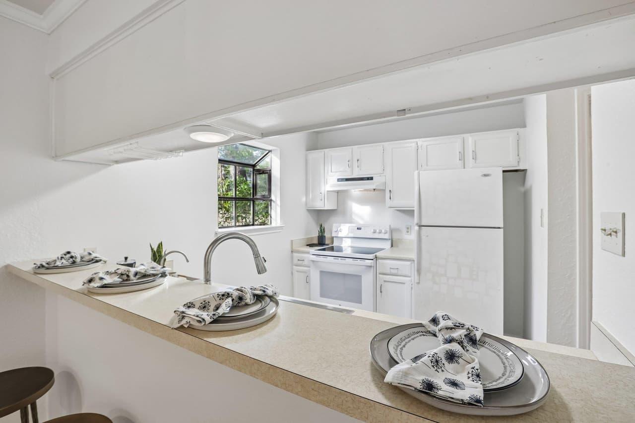 2412  Enfield Rd  #3 photo 4