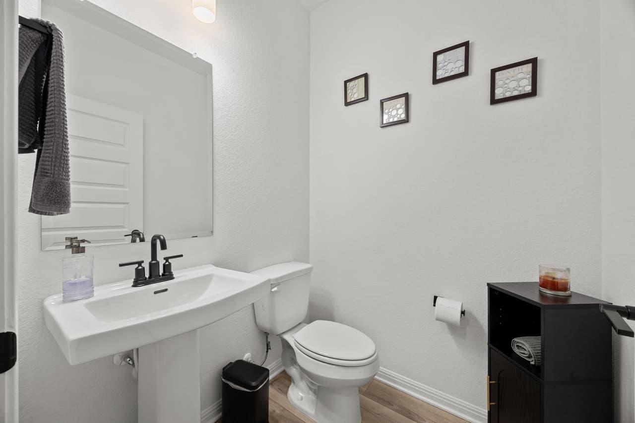 2725  Woodall Dr  #902 photo 4