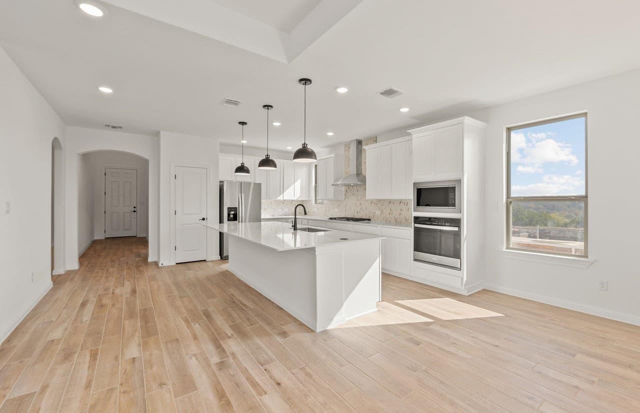 601  Ridge Point Dr photo 2