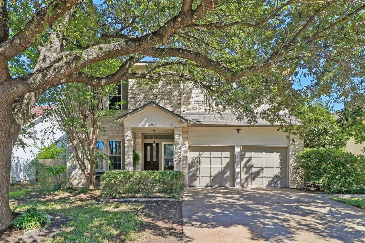 12513  Hunters Chase Dr