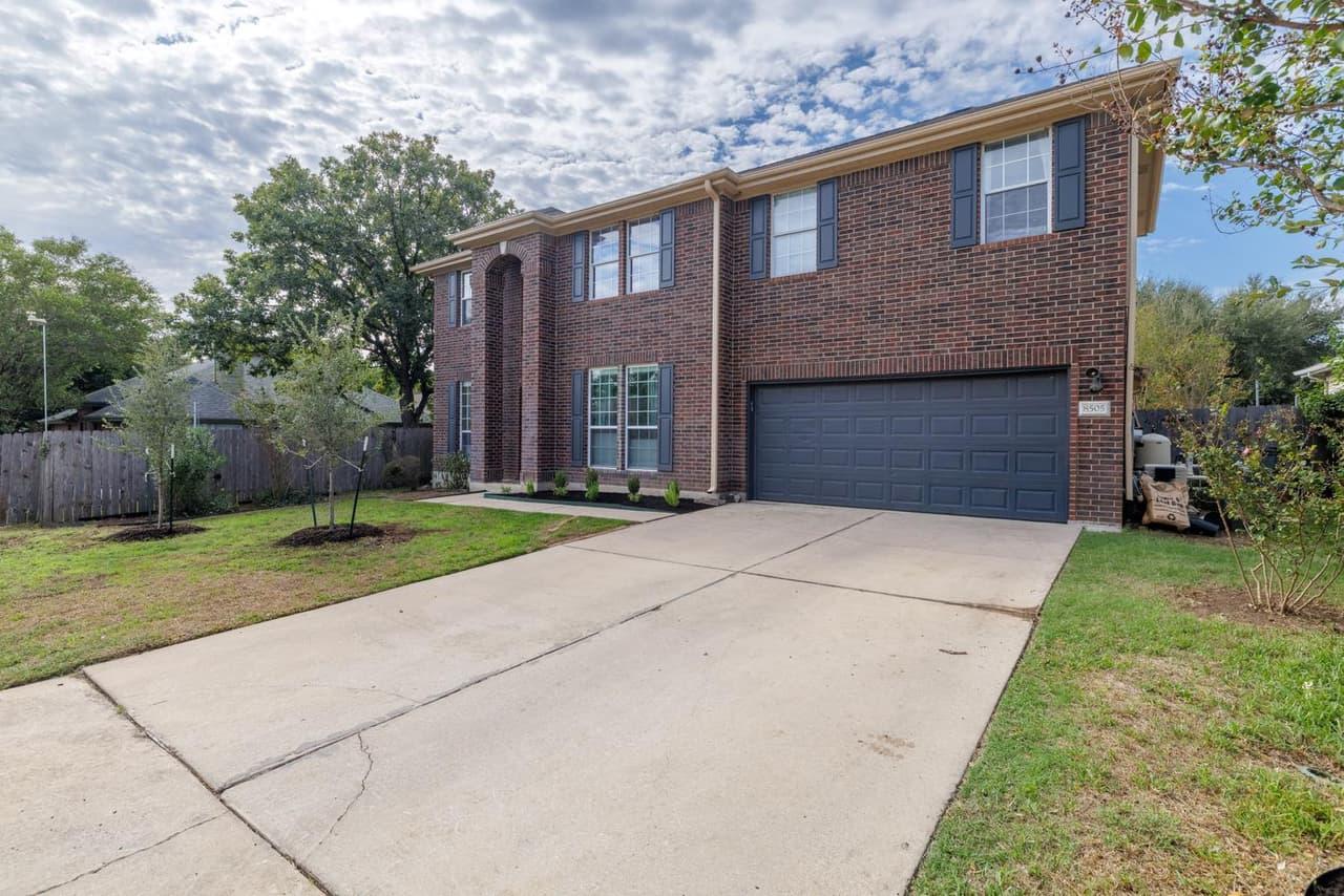 8505  Jilbur Dr photo 2