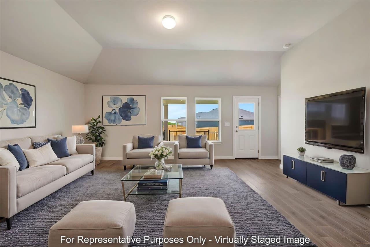 10112  Majestic Hawk Way photo 2