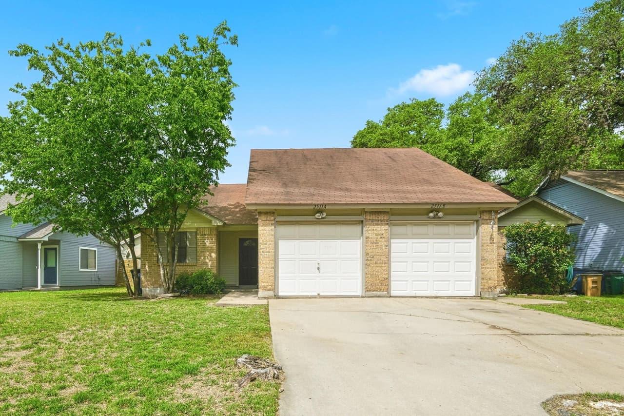 2511  Howellwood Way