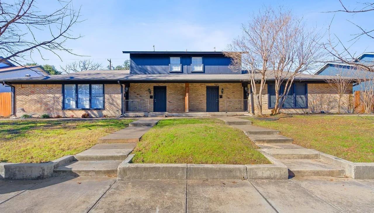 7200  Creekside Dr  #A, B, C, & D