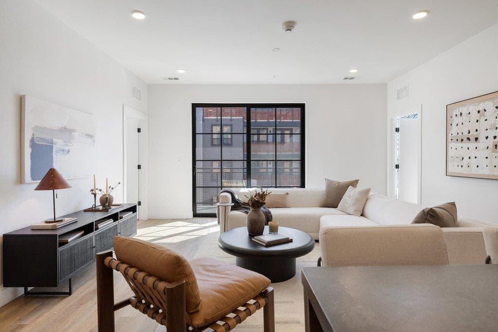4315 S Congress Ave  #411 photo 5