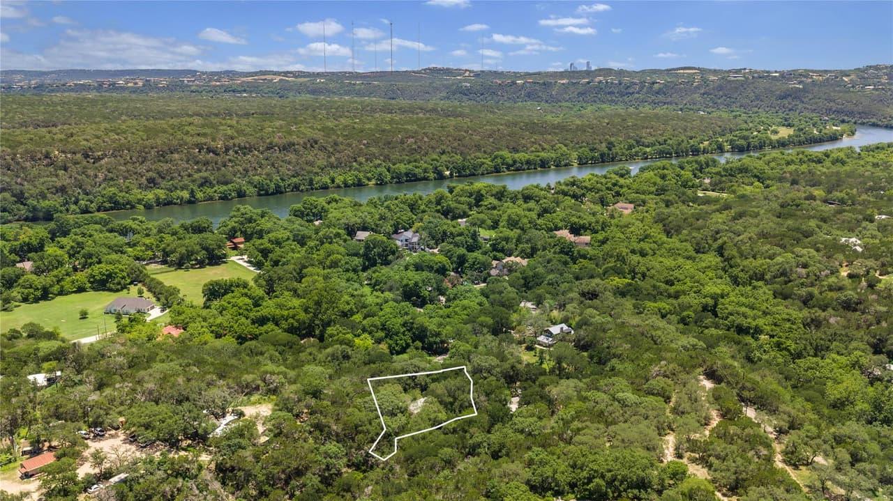 2316  River Hills Rd