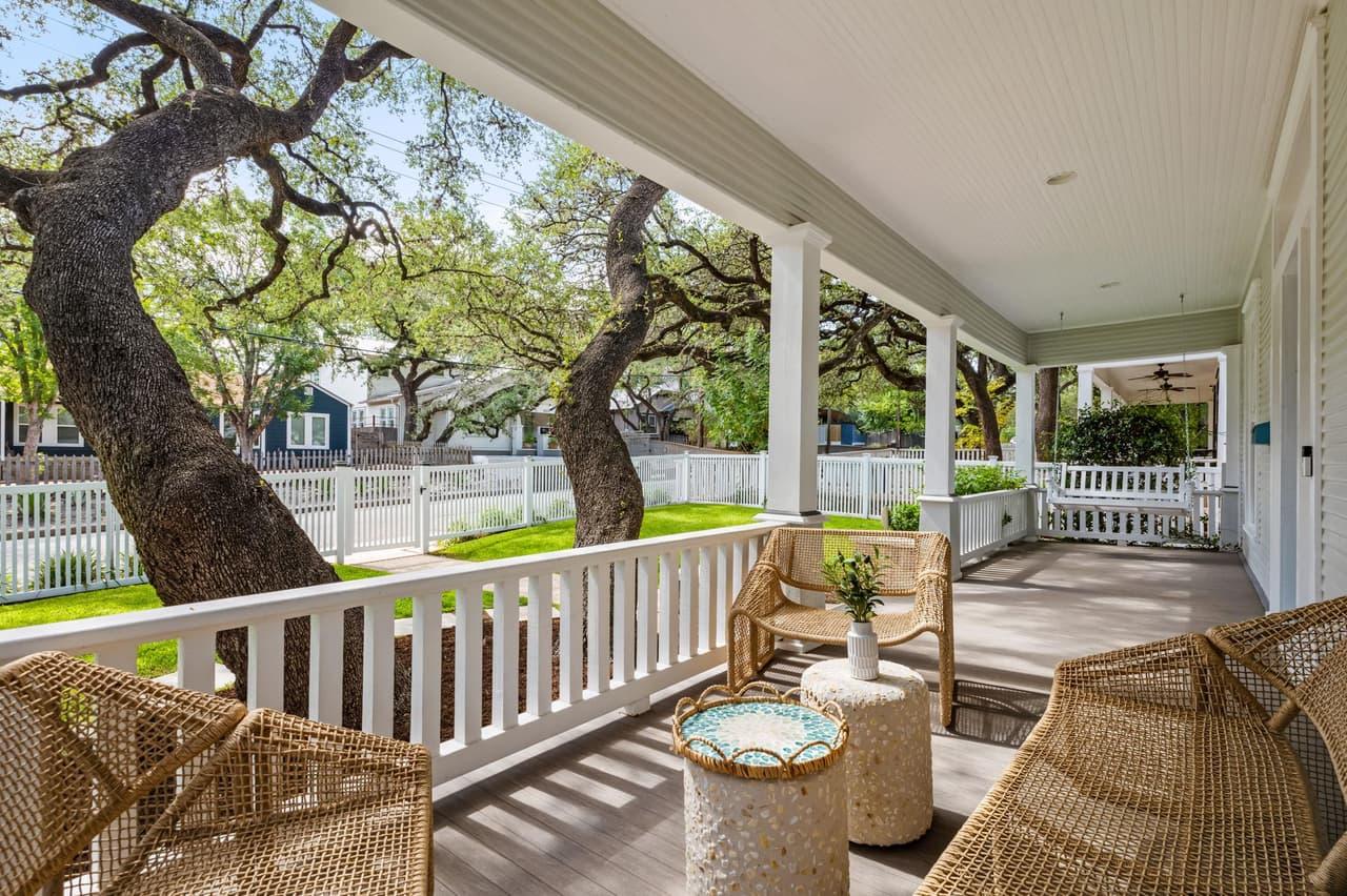 1800  Brackenridge St photo 4