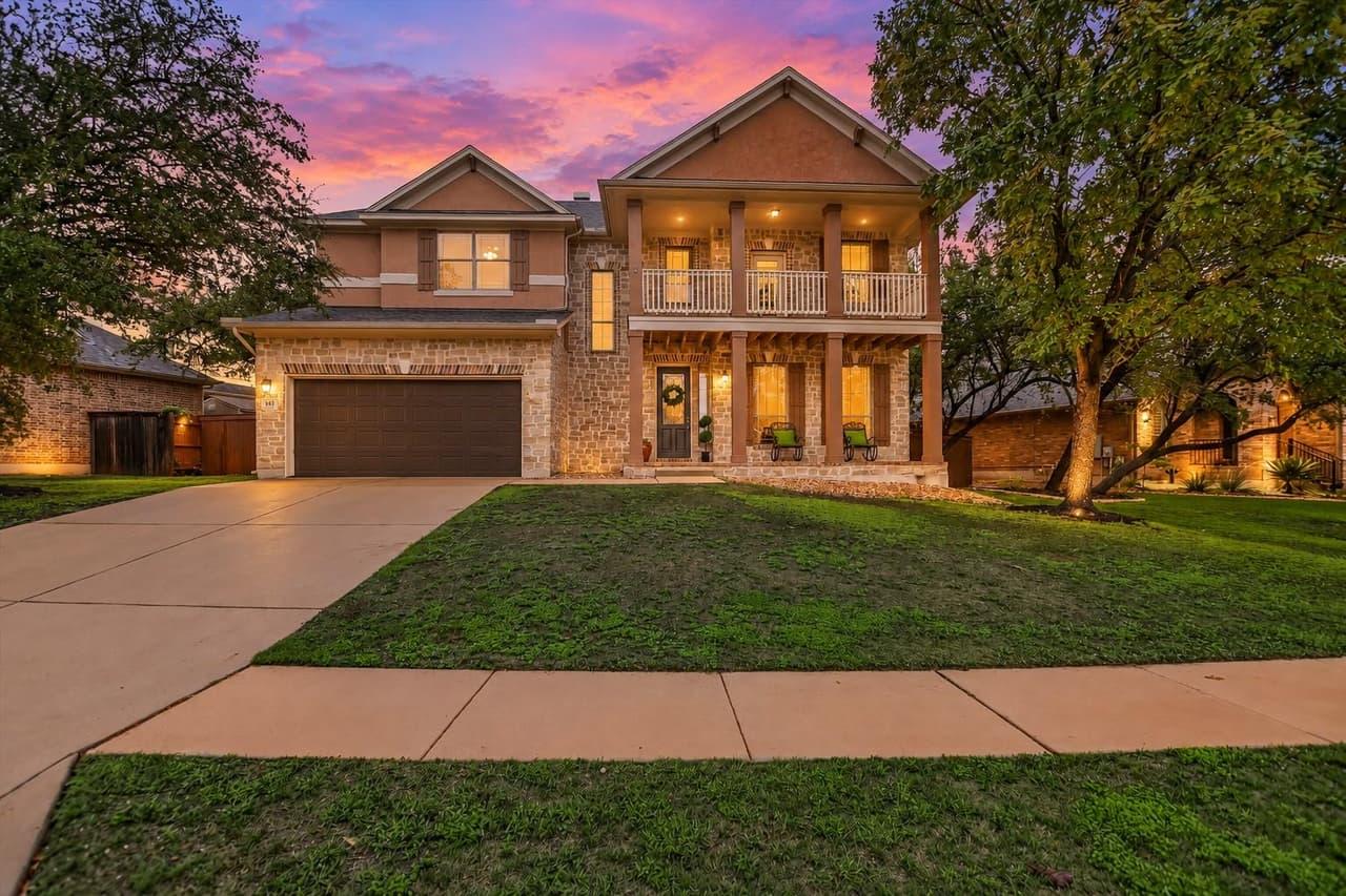343  Drury Ln photo 2