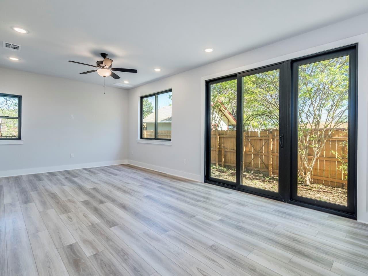 206  E Wonsley Dr  #2 photo 6