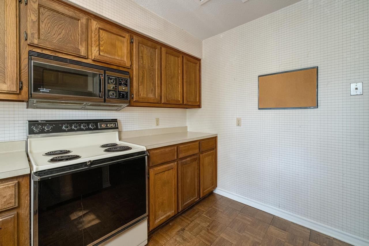 1404  Norwalk Ln  #206 photo 6