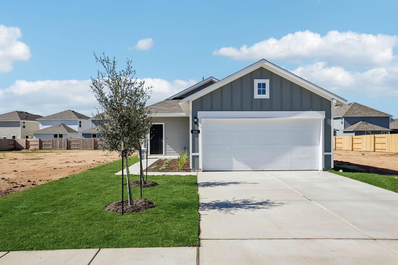 144  Spokeshave Ln
