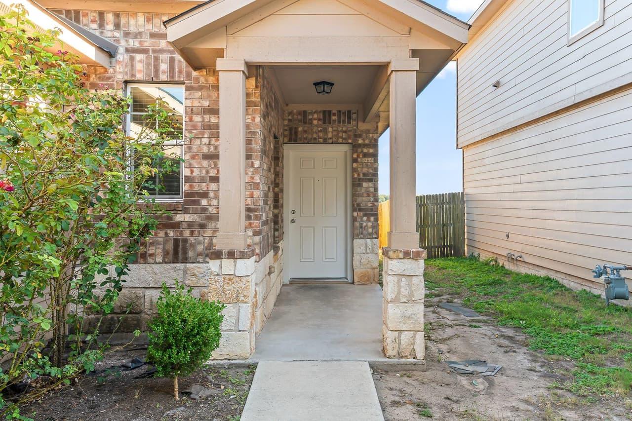 15013  Jolynn St photo 2