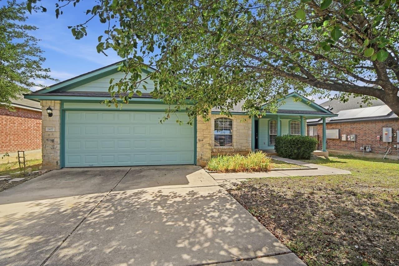 1417  Sweet Leaf Ln photo 2