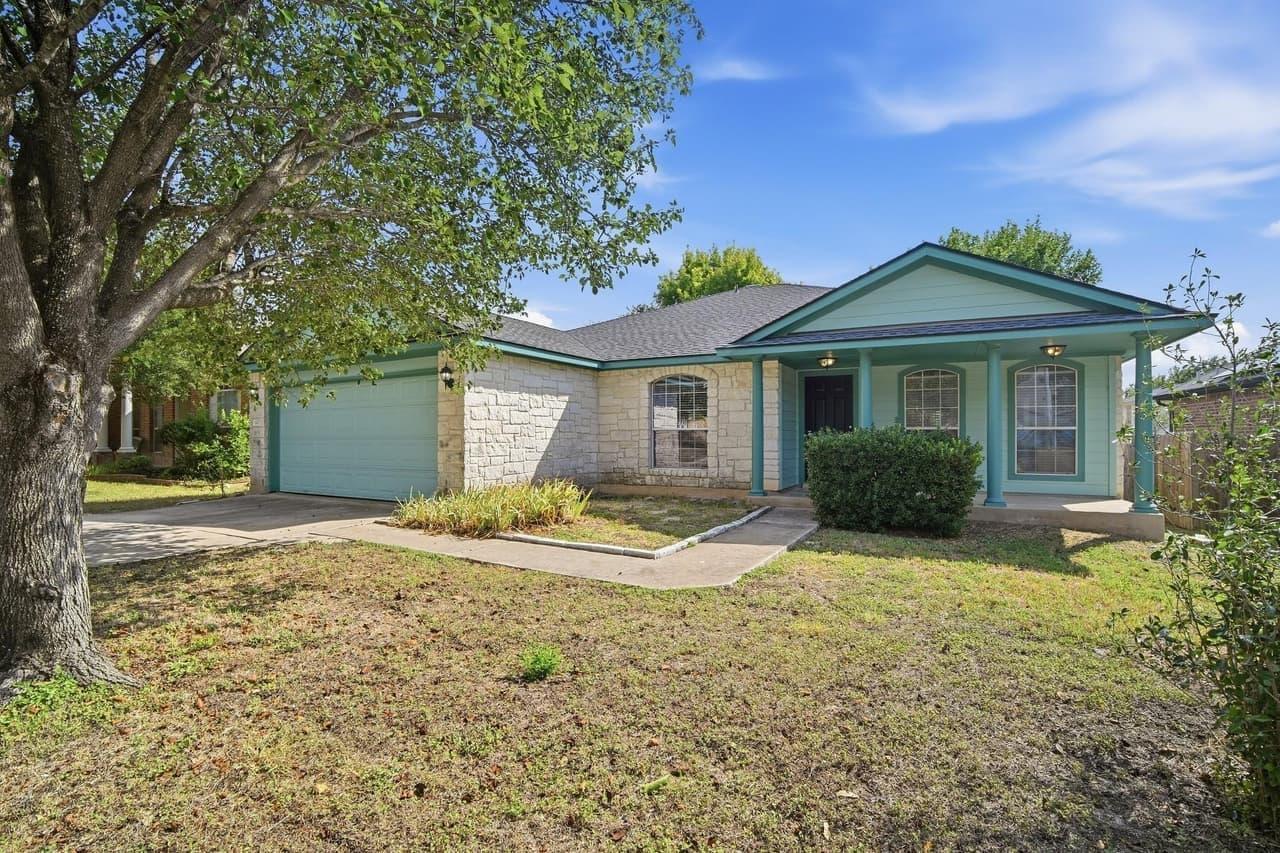 1417  Sweet Leaf Ln photo 3