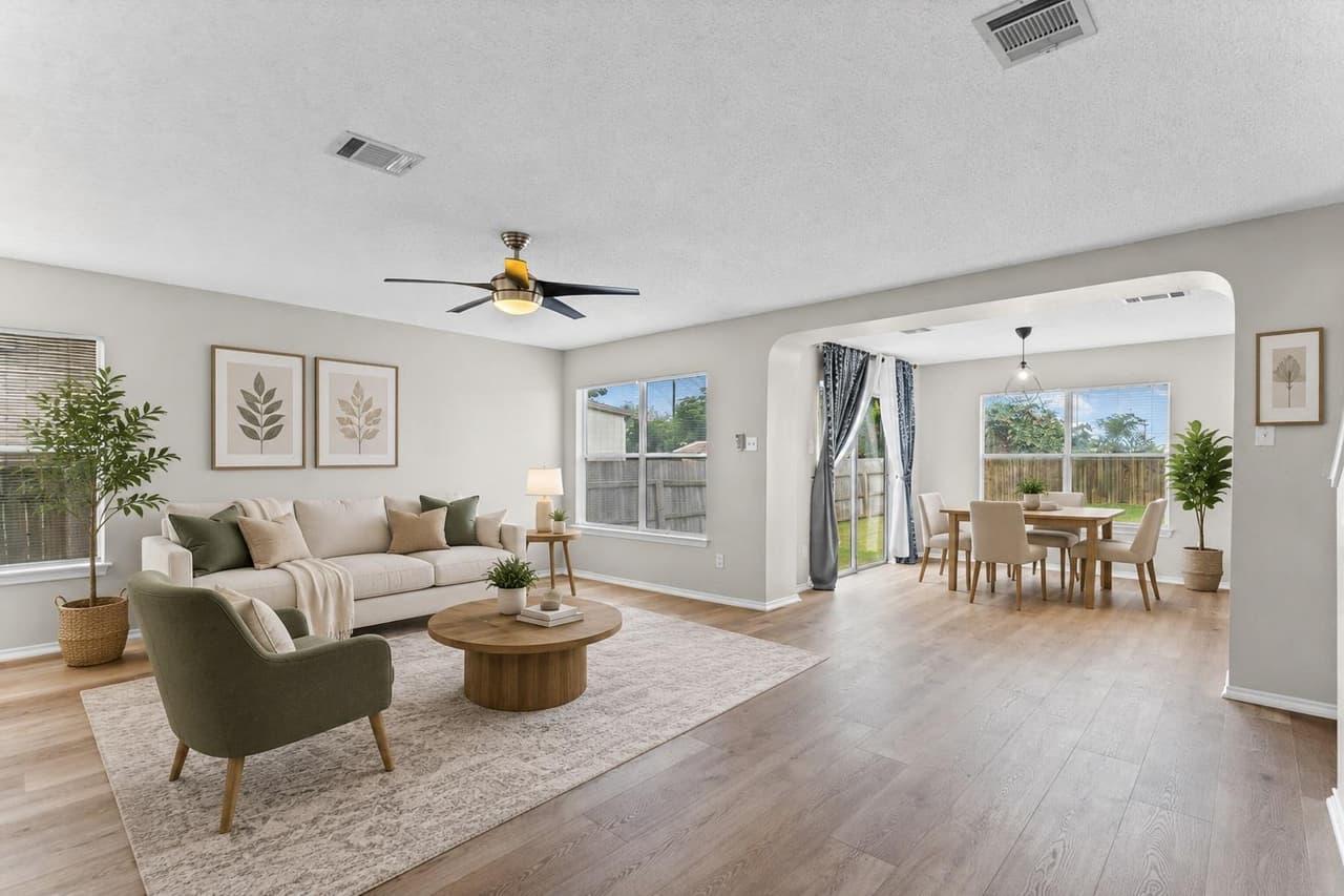 2423  BYFIELD Dr