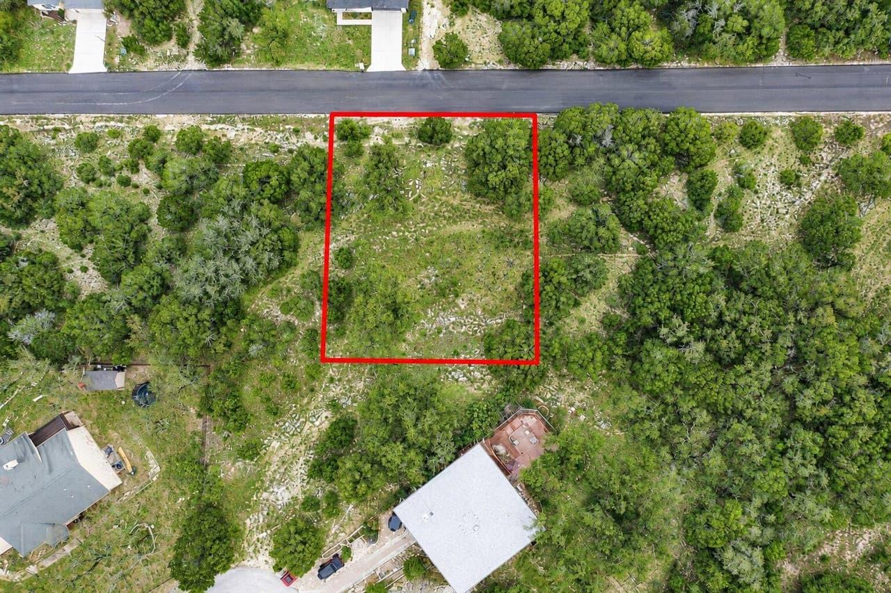 21501  Paine Ave photo 3