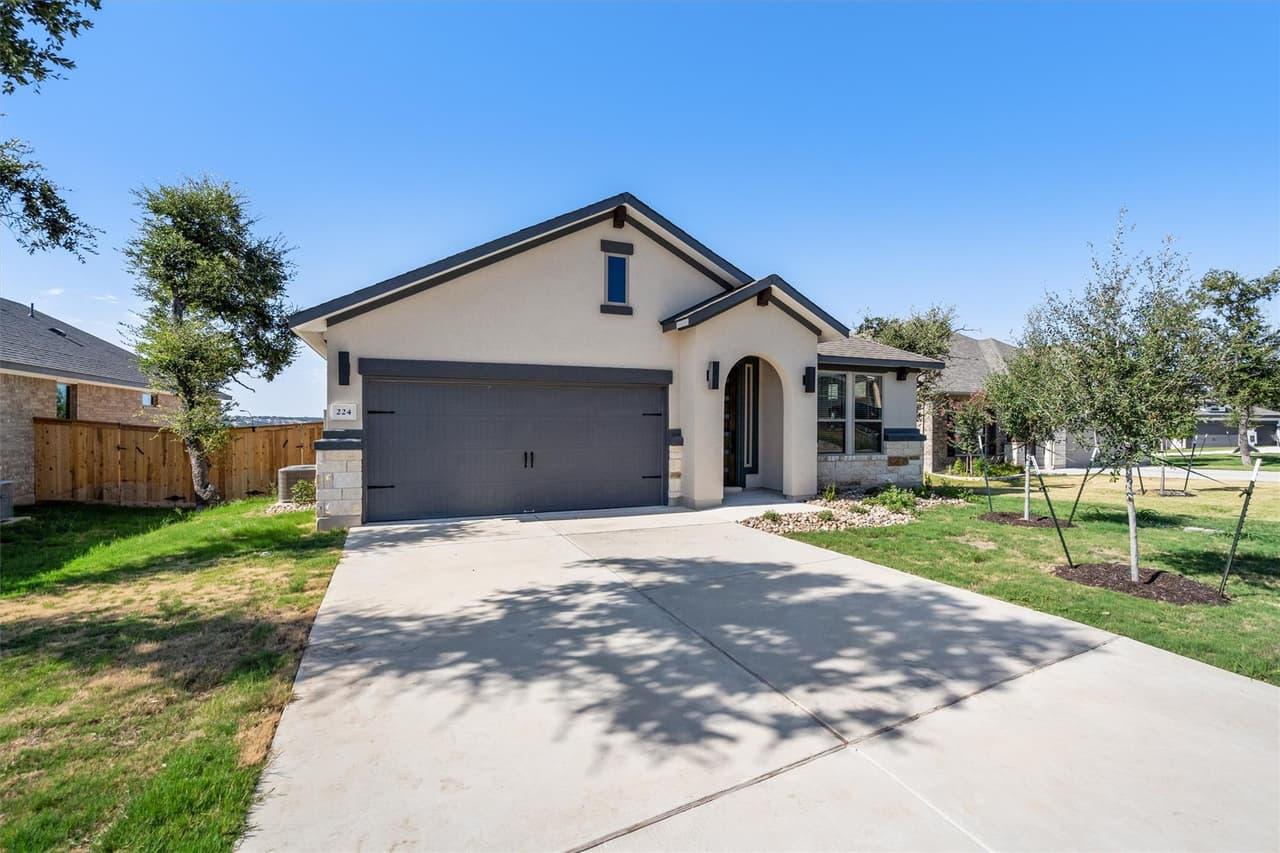 224  Scenic Hills Cir photo 2