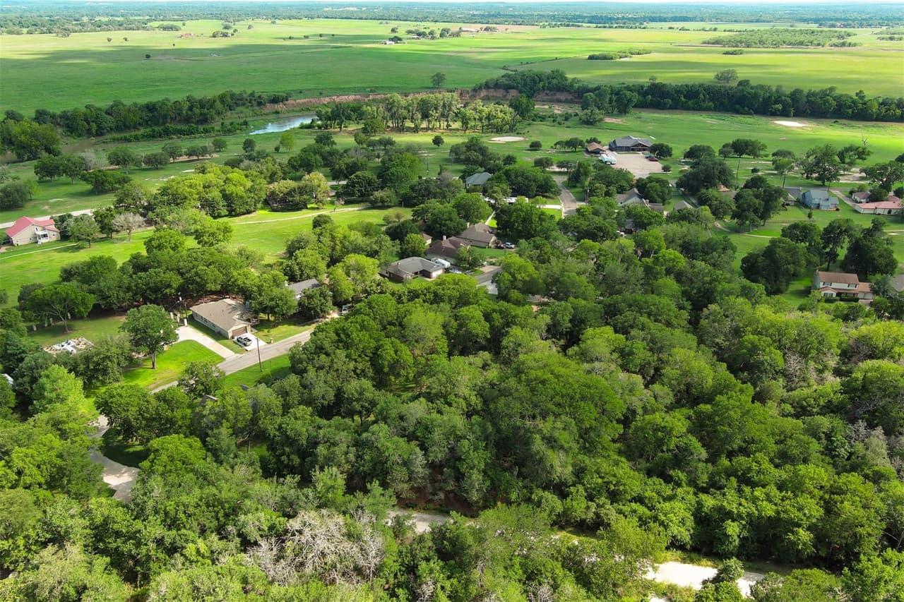 Lot 33  Kaelepulu Dr photo 4