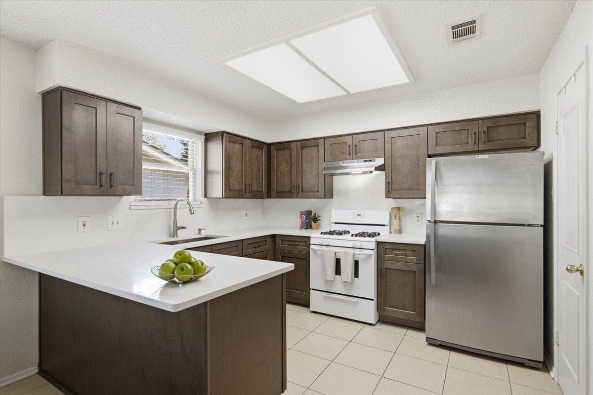 8304  Seminary Ridge Dr photo 5